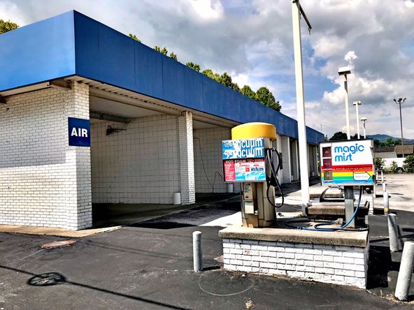 Magic Mist: S 15th St., Middlesboro, KY 40965